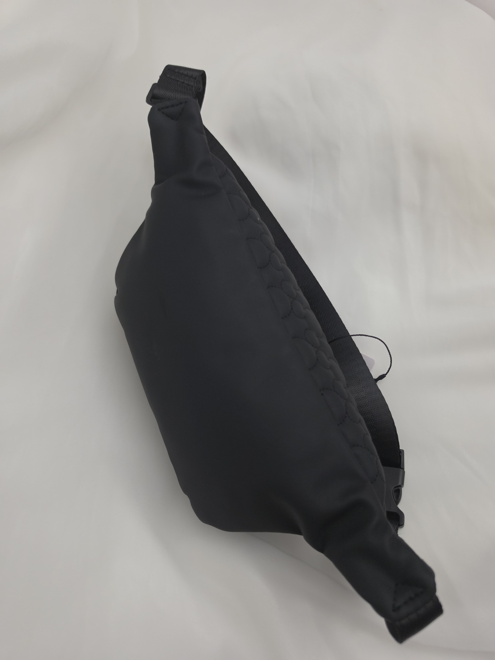 Disney x Primark Mickey Mouse Black Quilted Fanny Pack 3D Ear Waist Belt Bag - Picture 7 of 11